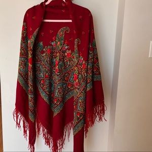 Russian Pavlovo with Ukranian fringe shawl - Vintage